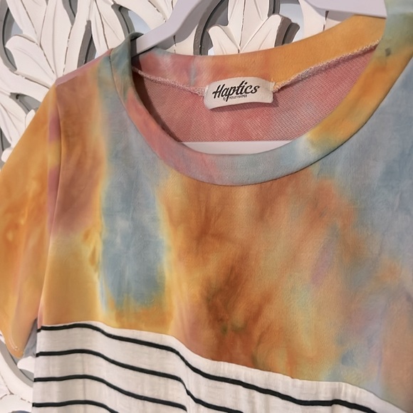 🤩✨🌟Haptics Tie Dyed and Striped Tshirt - Picture 2 of 5